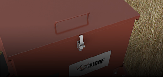Sliding hopper lid and latch on a Judge feeder