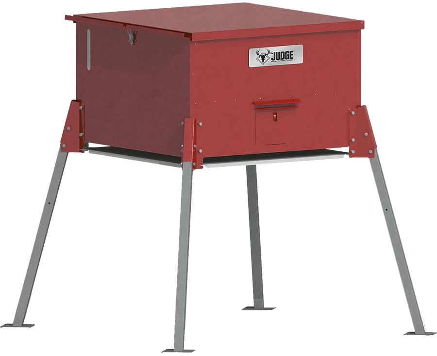 The red Judge J-600 feeder with built-in solar panel